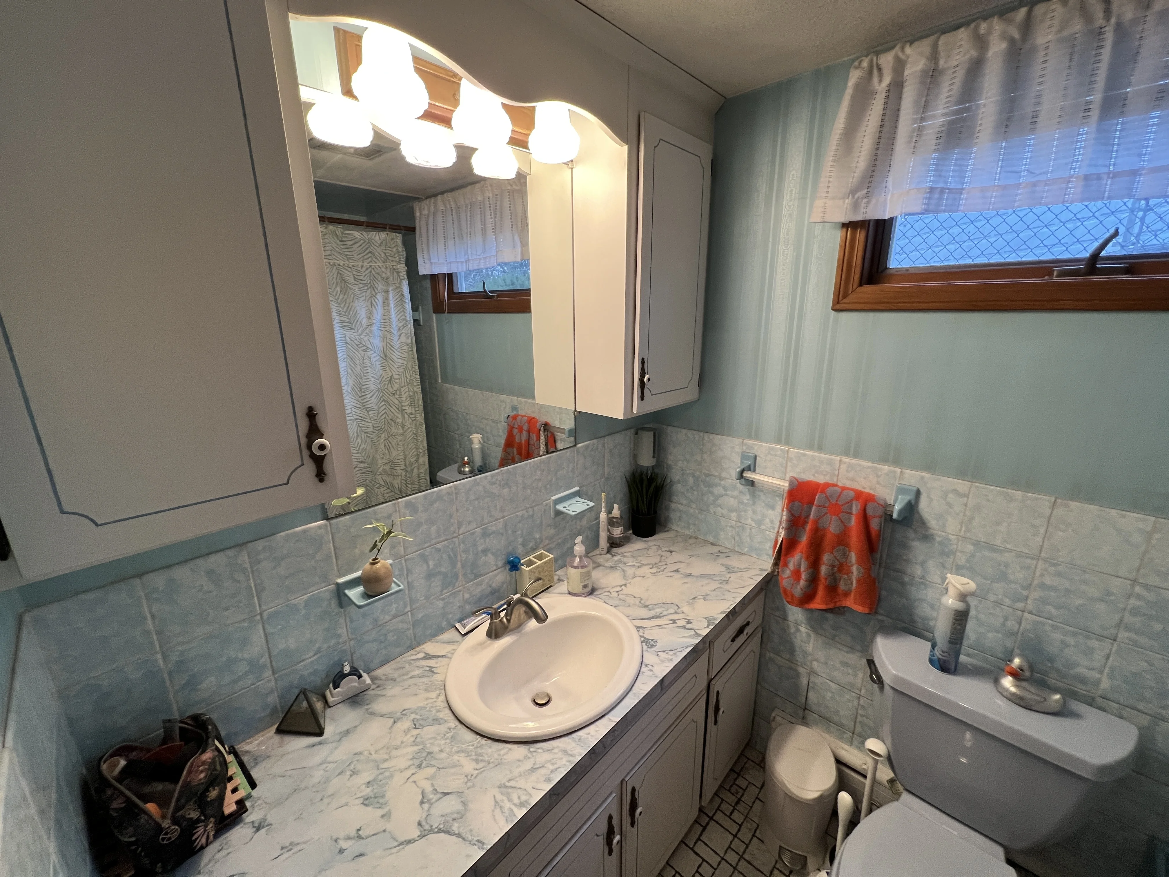 213 Holland St, Teele Square