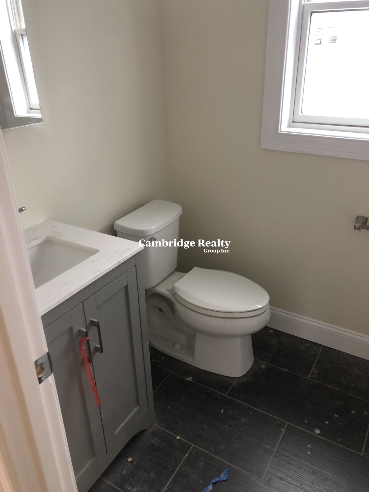 5 Malvern Ter, South Medford