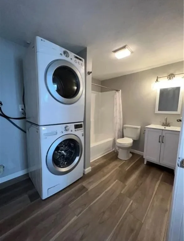 200 Woodlawn Ave, North Providence