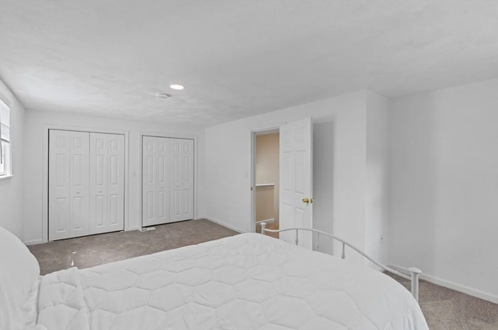 58 Brandon St, Billerica