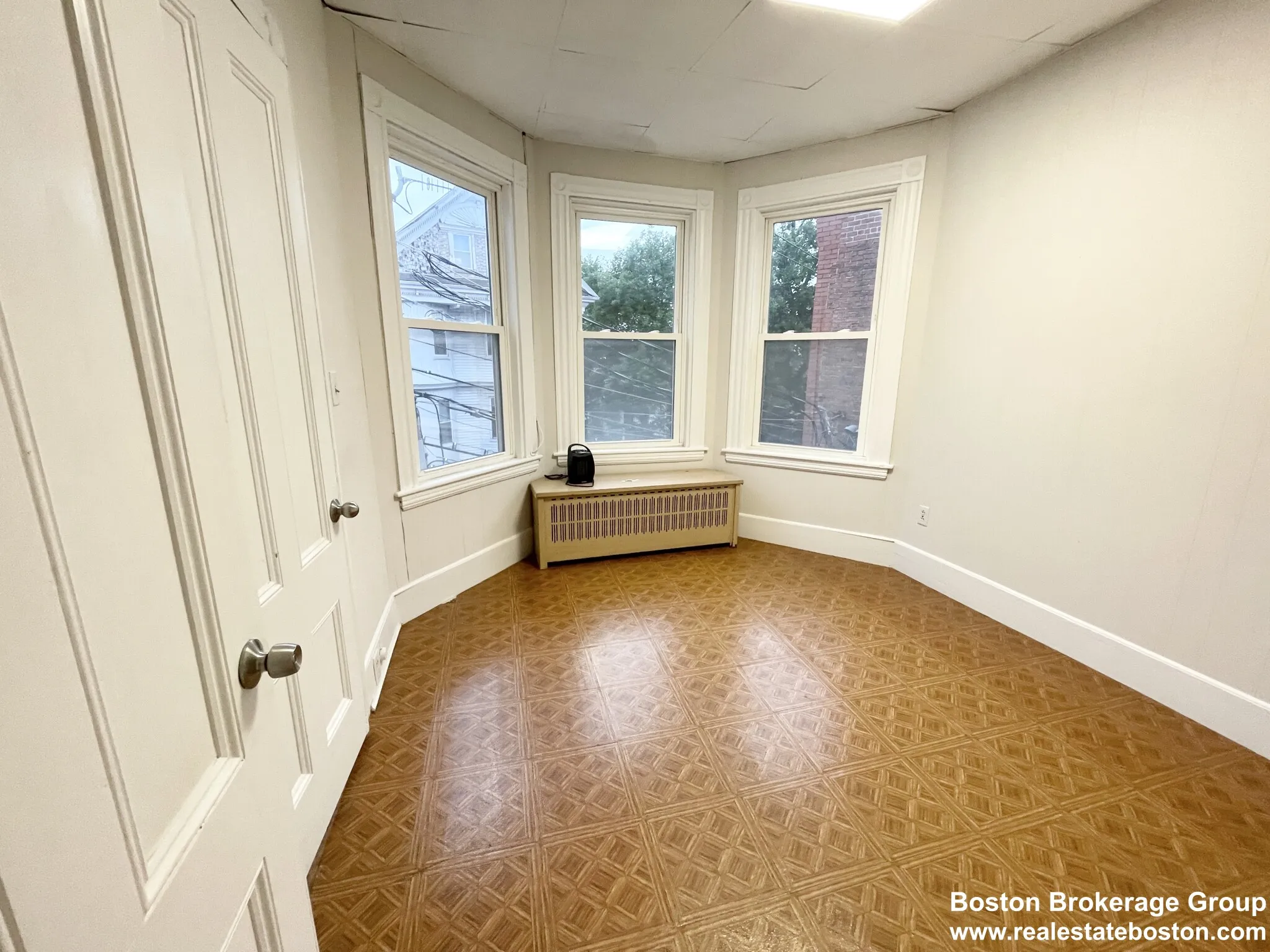 22 Parker Hill Ave, Mission Hill