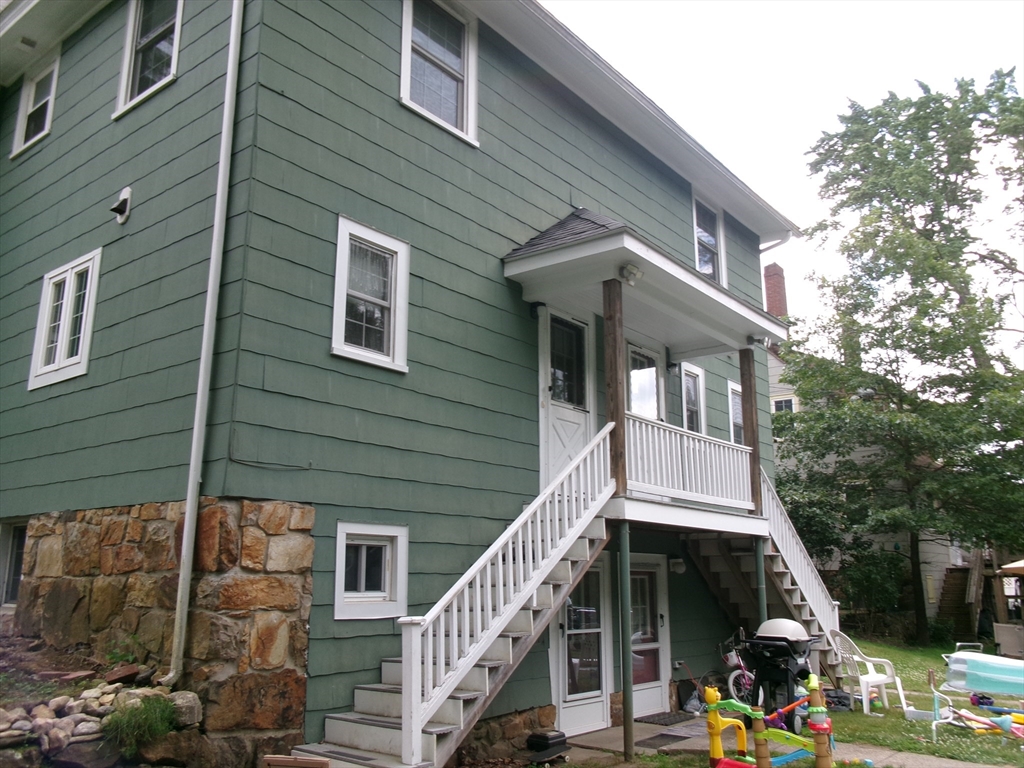 58 Bancroft Park, Hopedale