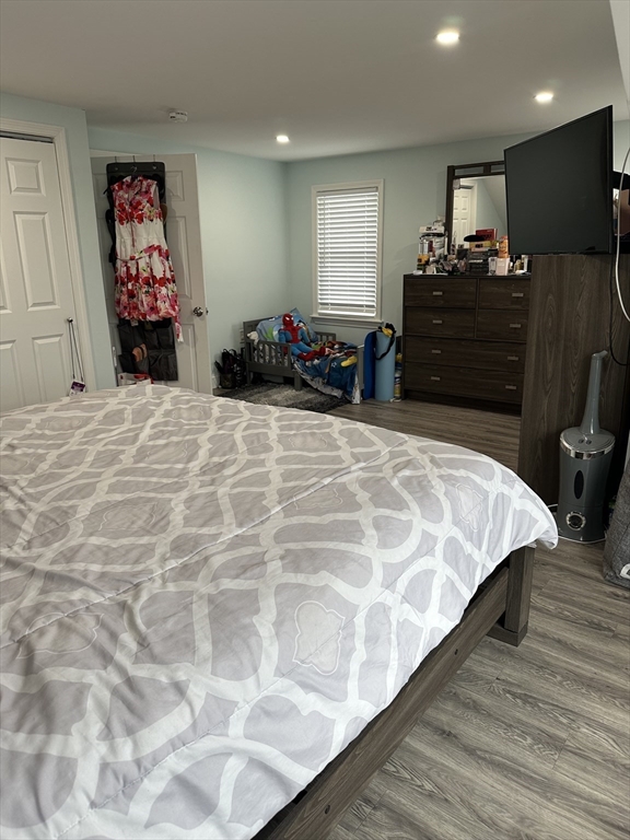 598 Beech, Hyde Park