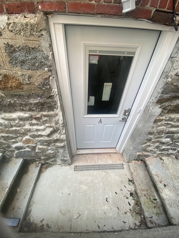 41 Wiltshire, Boston