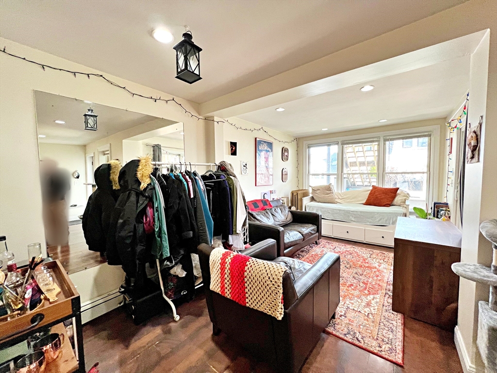 418 Sumner St, East Boston