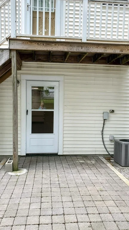 59 Carlisle St, Quincy