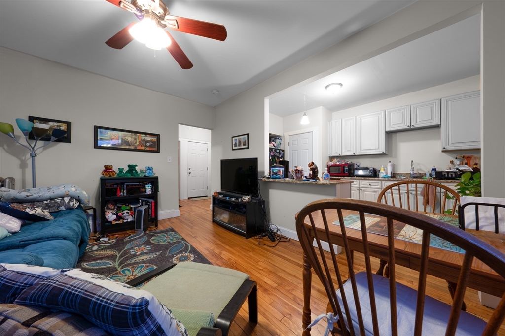 465 Broadway, Medford