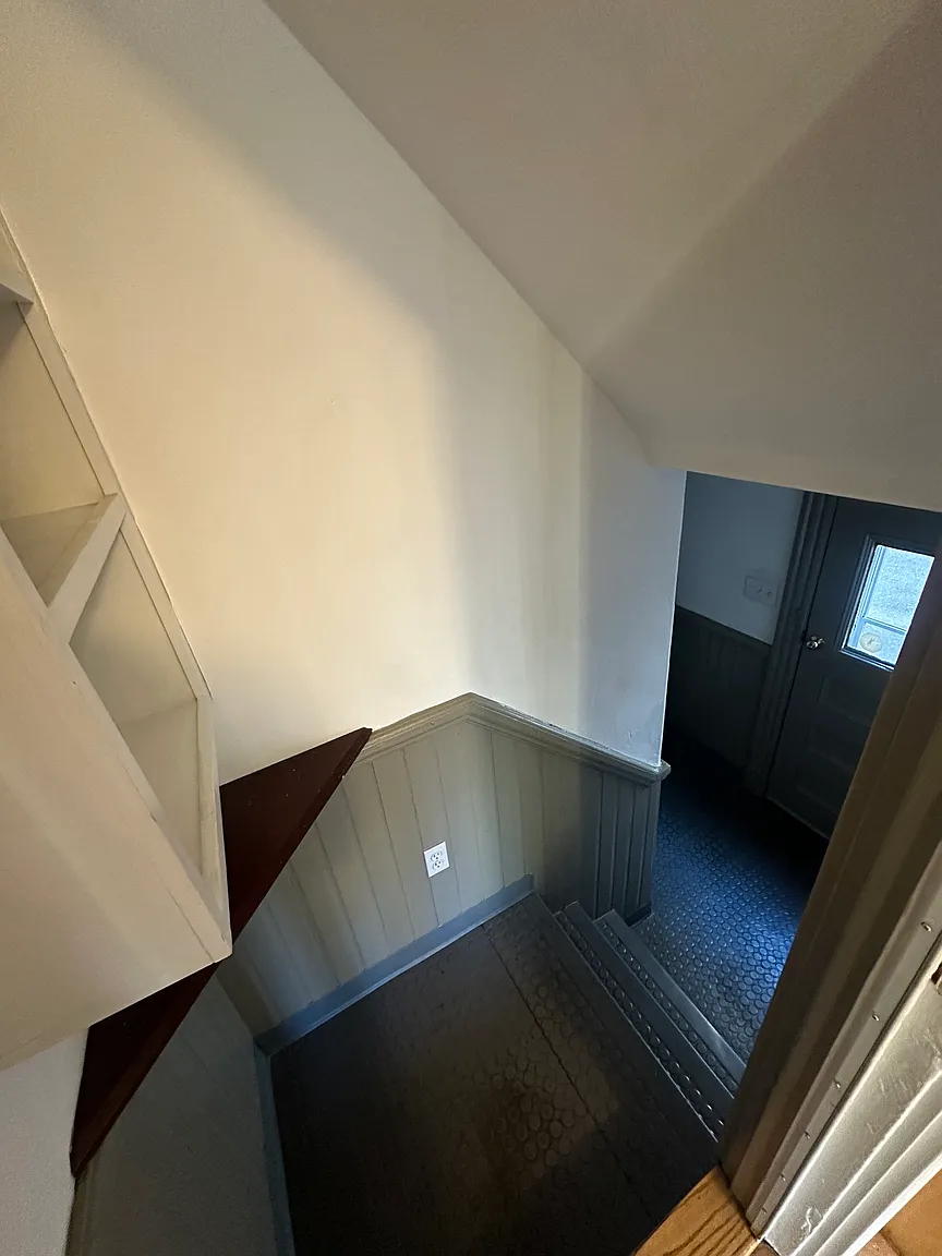 28 Montfern Ave, Brighton