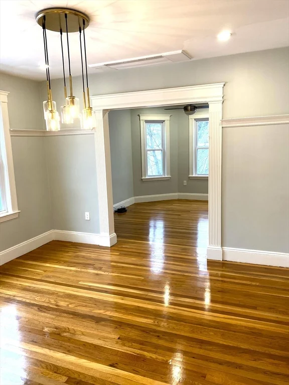 281 Belgrade Ave, Roslindale