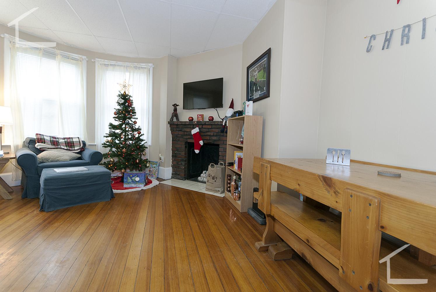 42 Beacon St, Downtown