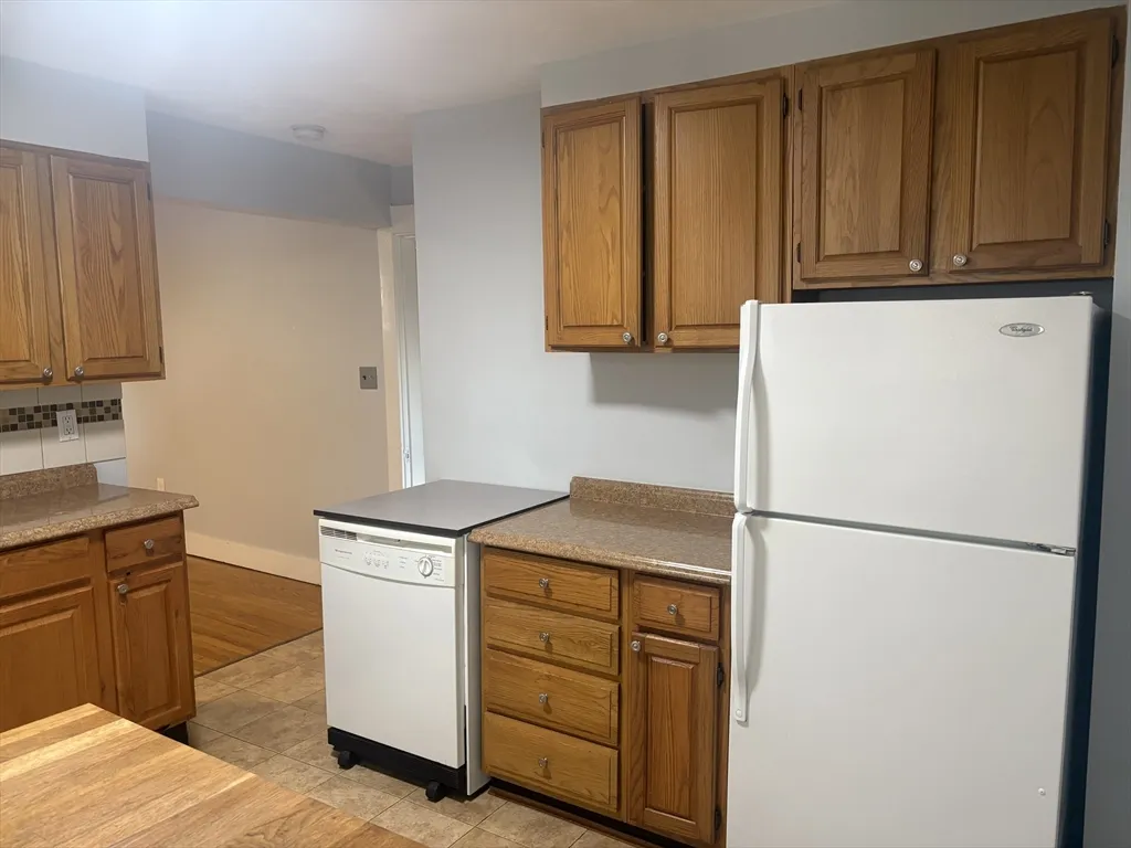 18 Symmes St, Roslindale