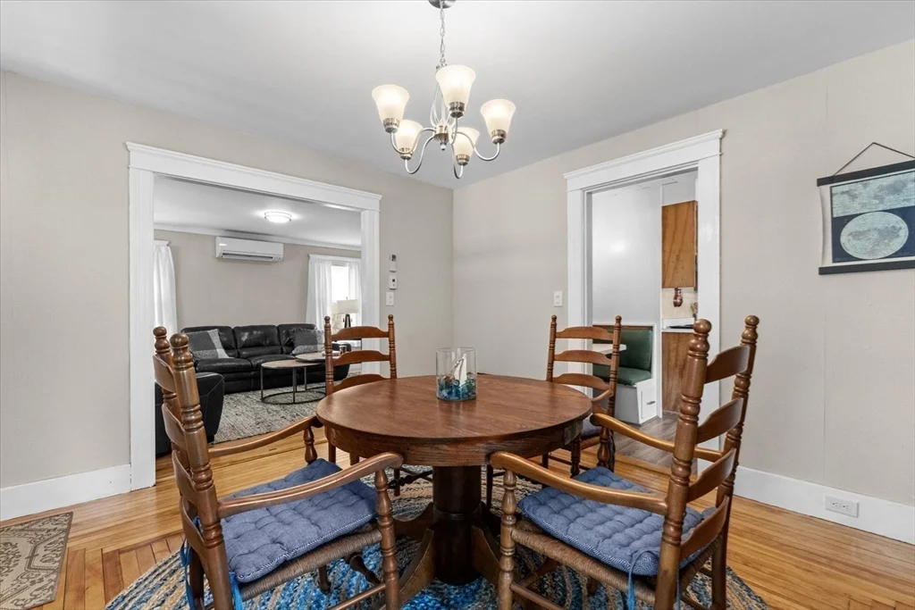 6 Davis Way, Worcester