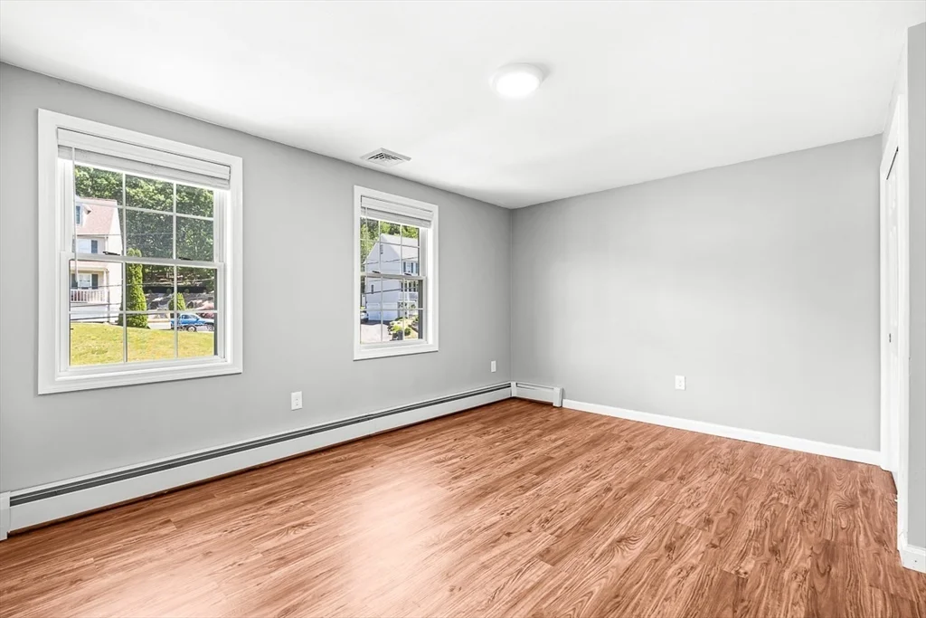 38 Idora Ave, Haverhill