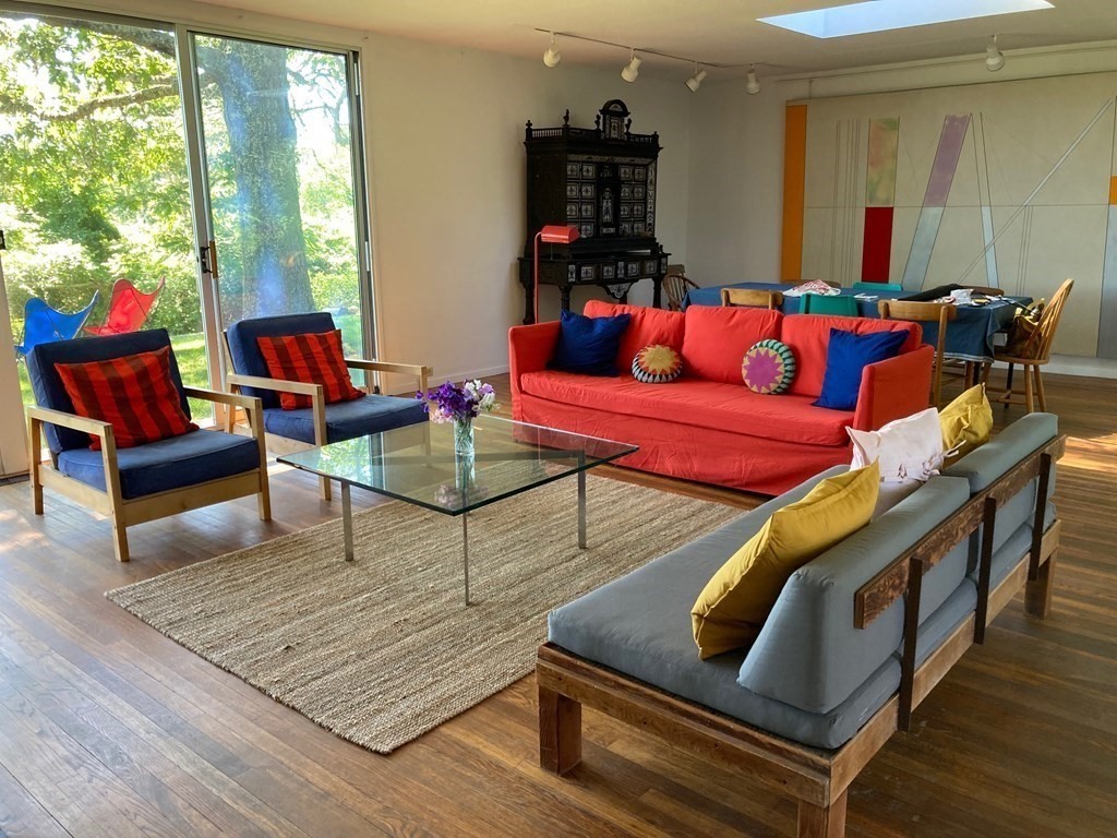 97 Barneys Joy Rd, South Dartmouth