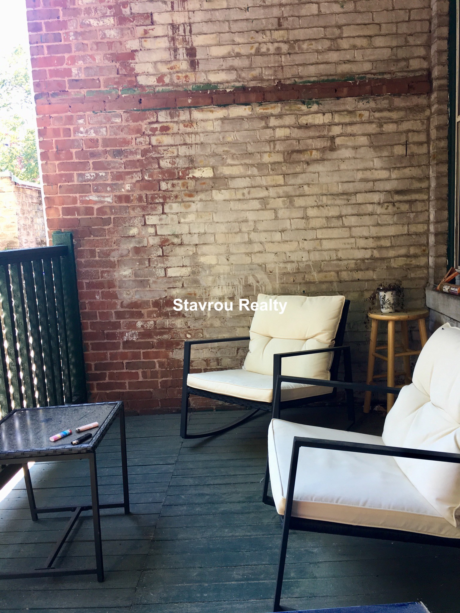 1677 Beacon St, Aspinwall Hill