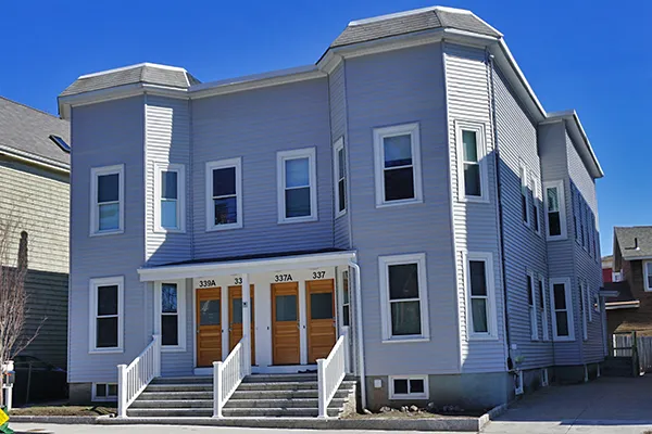 339 Beacon St, Ward Two