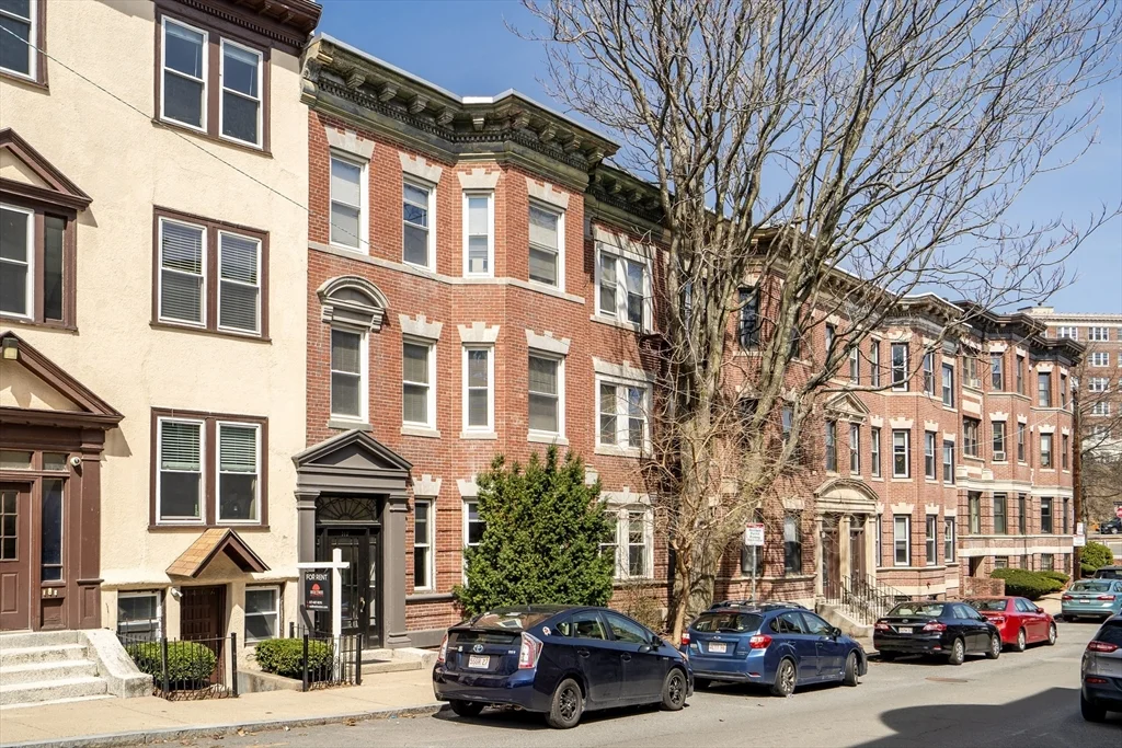 142 Sutherland Rd, Brighton