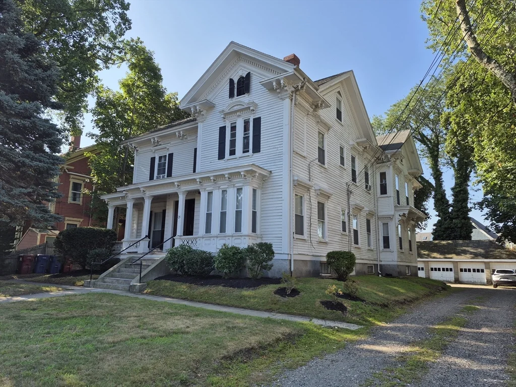 126 W Wyoming, Melrose