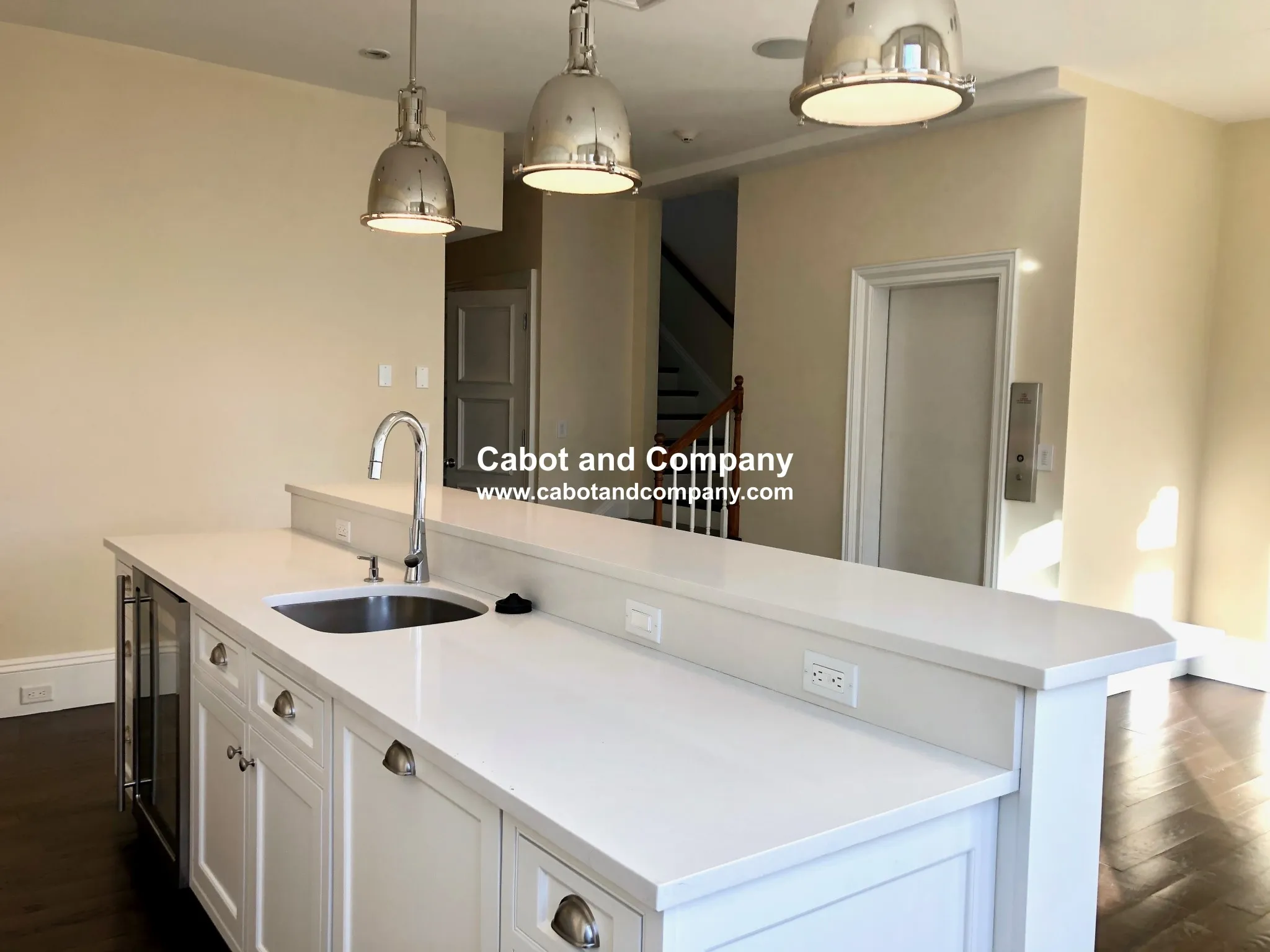 165 Newbury St, Back Bay