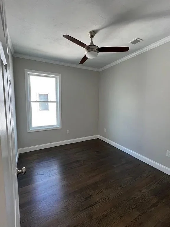 20 Meadow St, Fall River