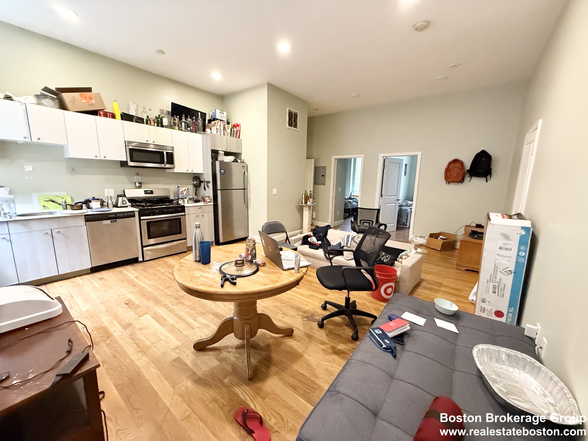 409 Dudley St, Roxbury