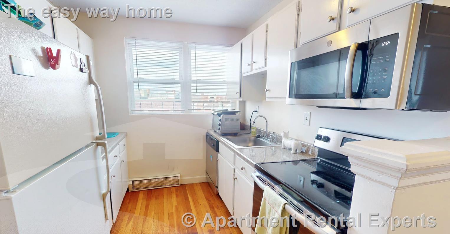 402 Highland Ave, Davis Square