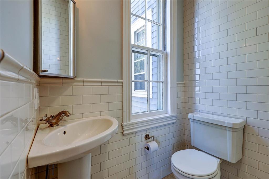 1 bed, 1 bath apartment for rent at 22 Halsey St Unit 2, College Hill — photo 15 of 18