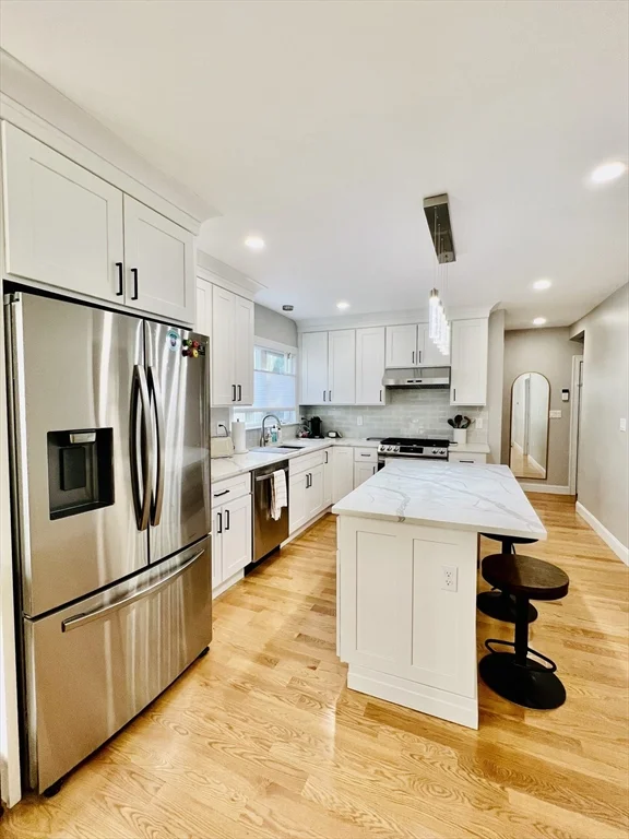 28 Metcalf, Medford