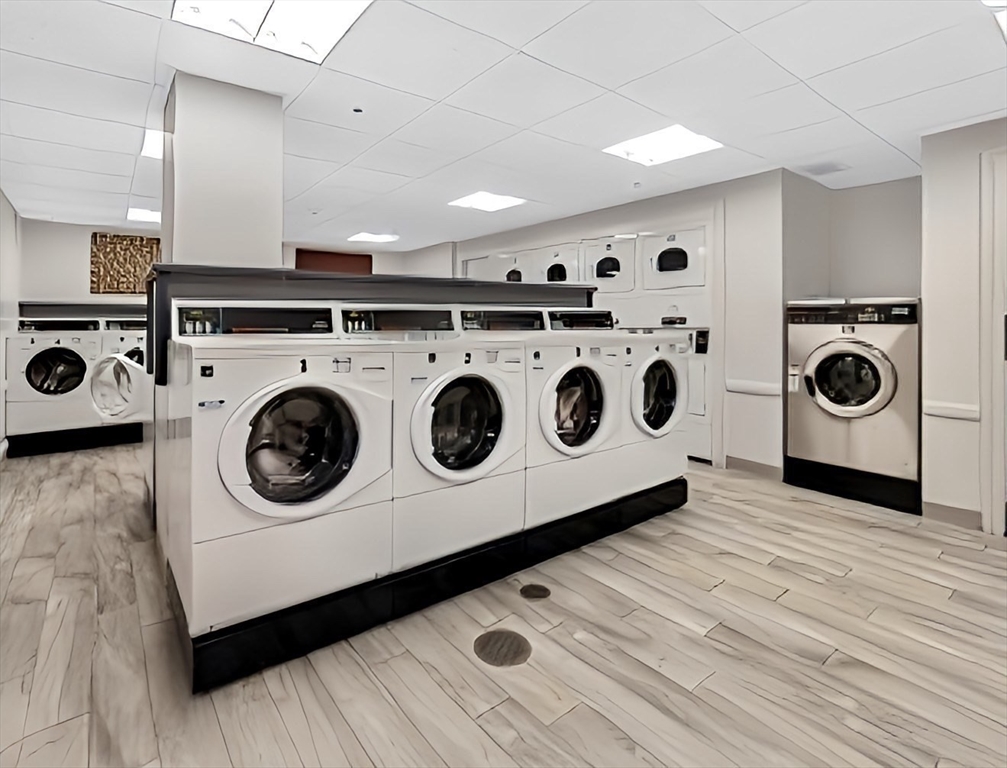 33 Pond Ave, Brookline Village