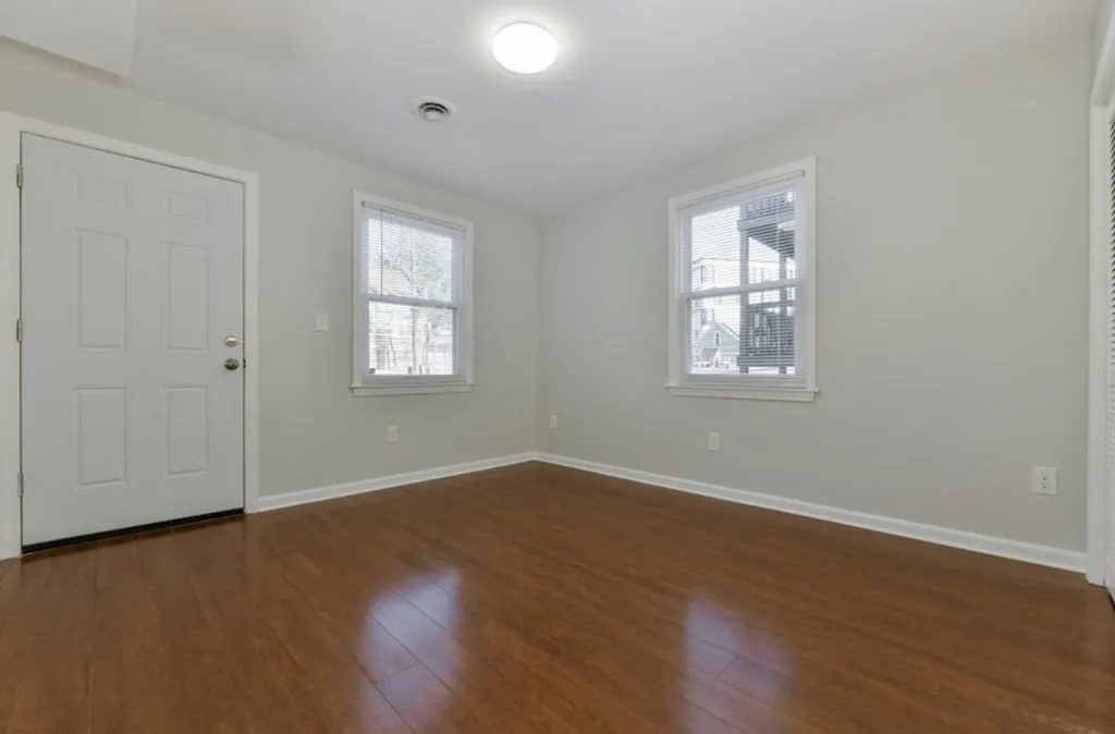 19 Fuller St, Dorchester