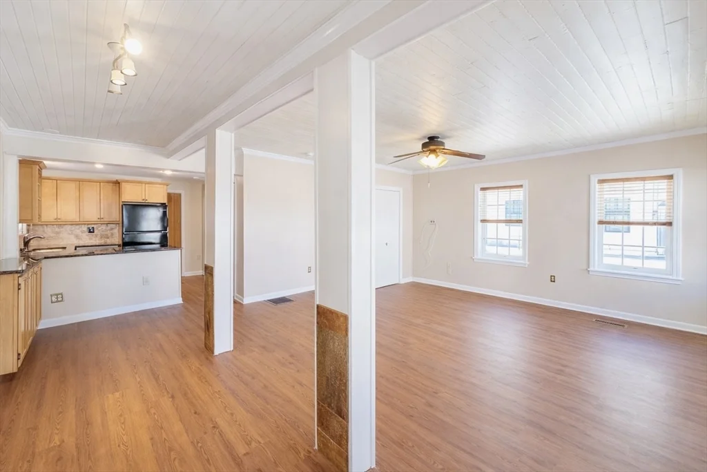 100 Water St, Newburyport