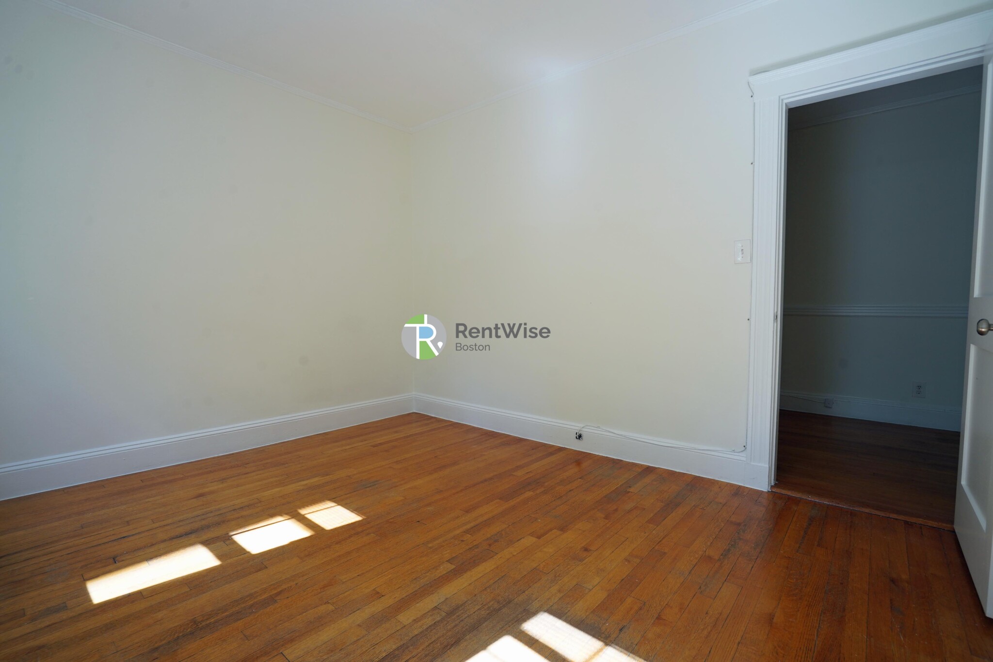 1850 Commonwealth Ave, Brighton