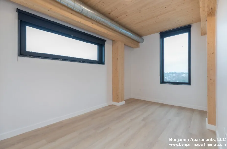 11 East Lenox St, Roxbury