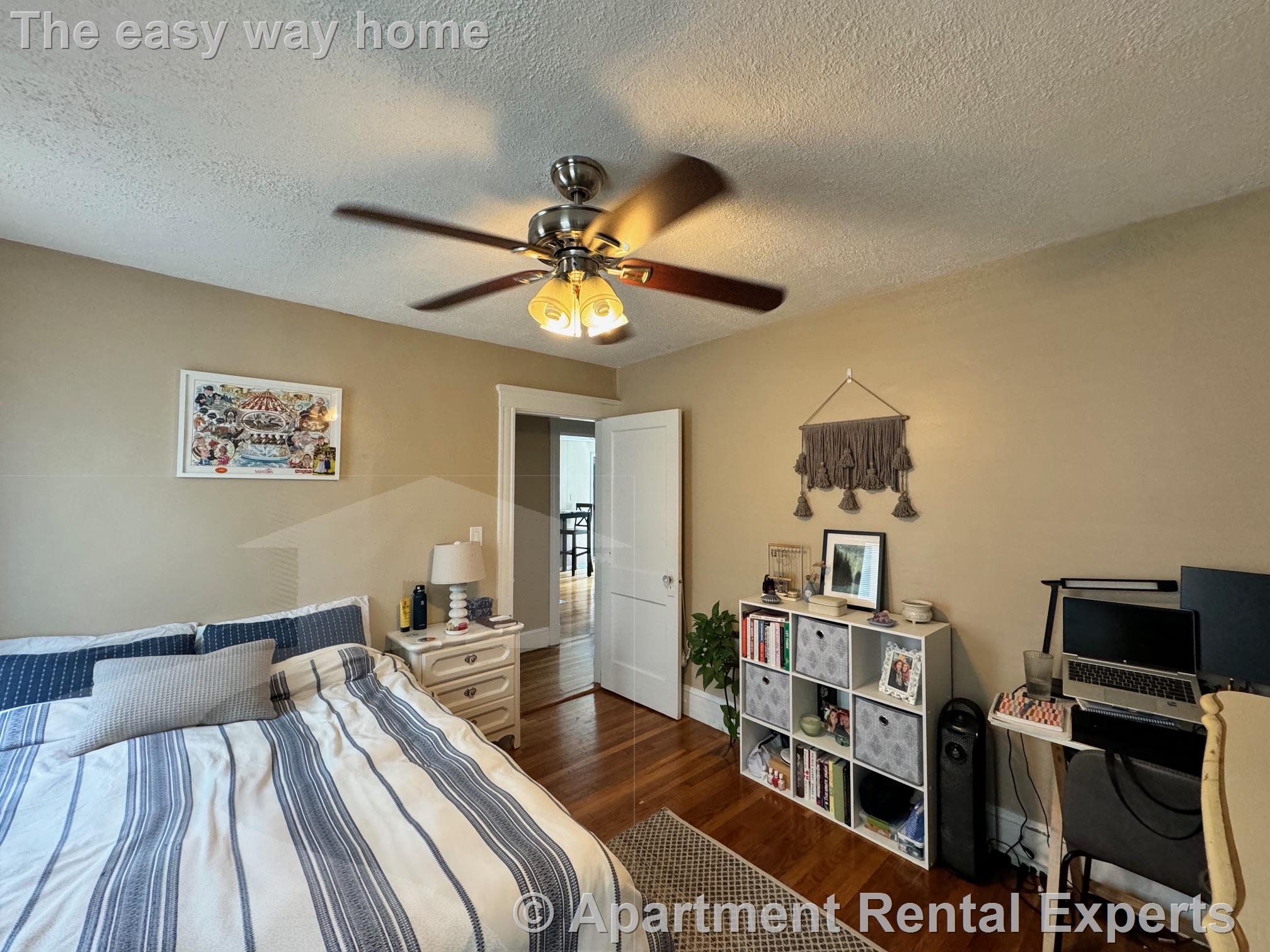 44 Clarendon Ave, Teele Square