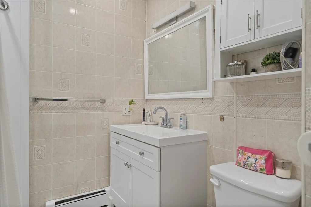 194 Emerson St, South Boston