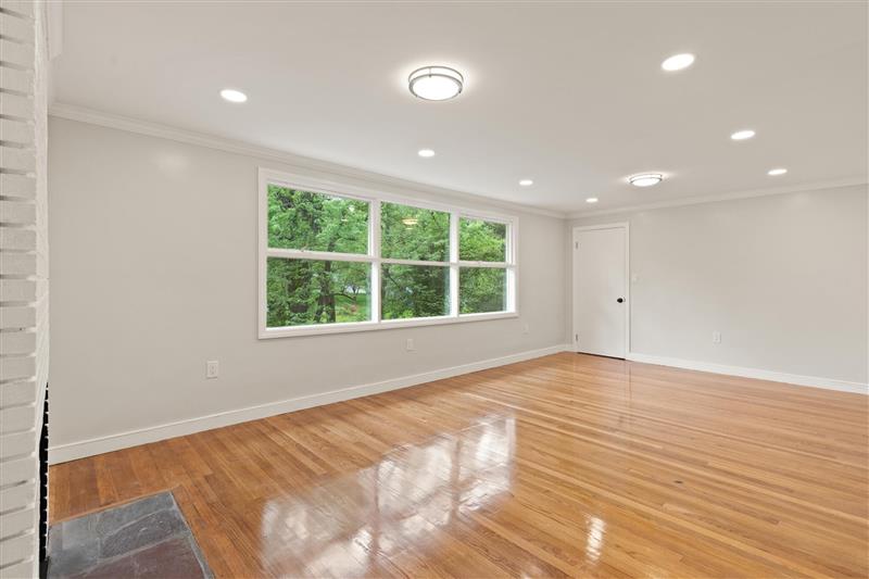 7 Thornberry Rd, Winchester