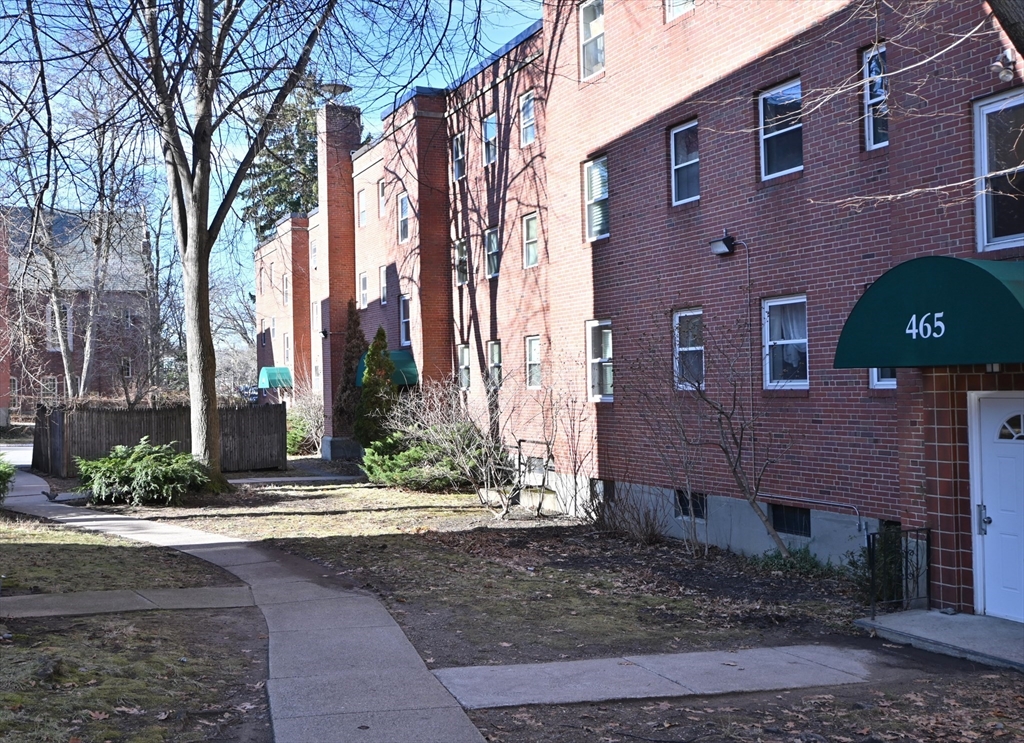 465 Arborway, Jamaica Plain