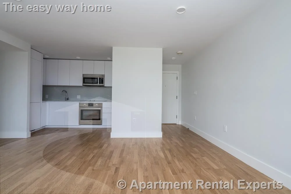 334 Harvard St, Harvard Square