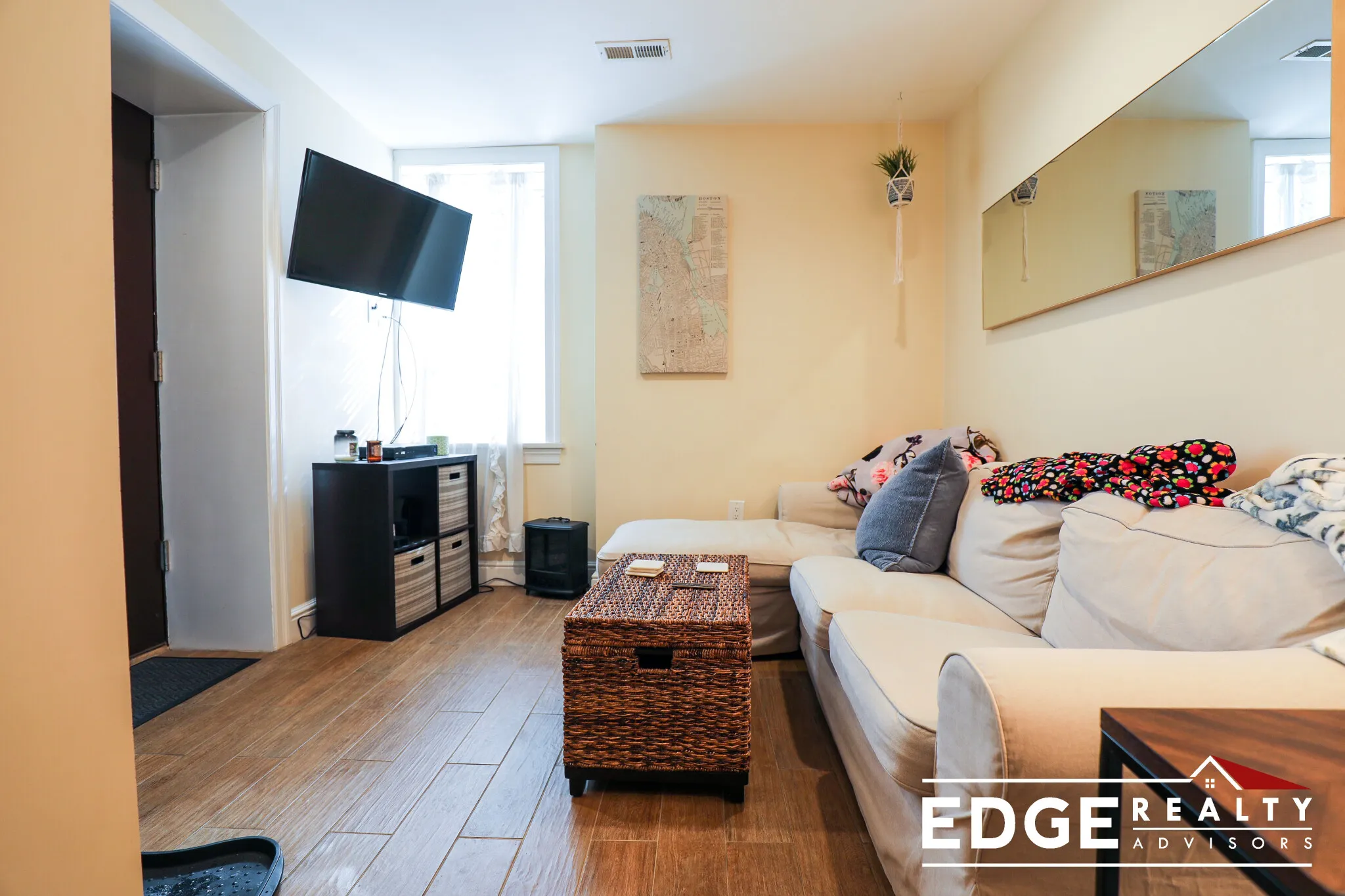 1526 Commonwealth Ave, Brighton