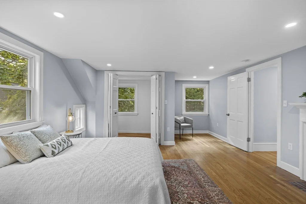 108 Radcliffe Rd, Belmont