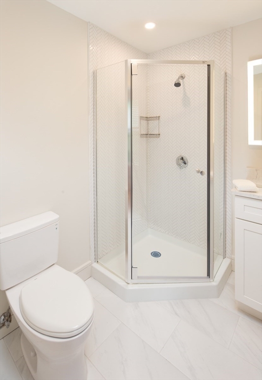 92 Brown St, Waltham