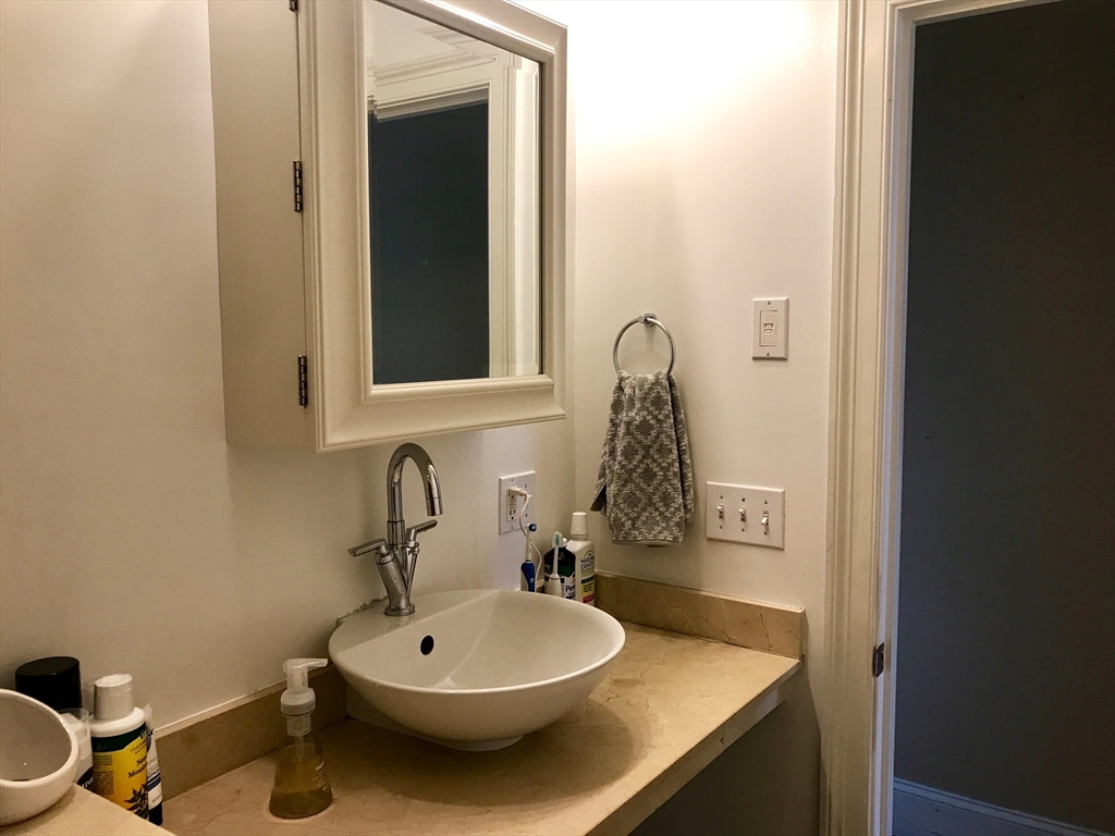 360-362 Dorchester St, South Boston