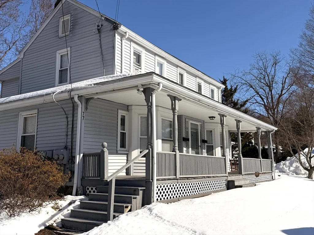 75 Lincoln St, Waltham