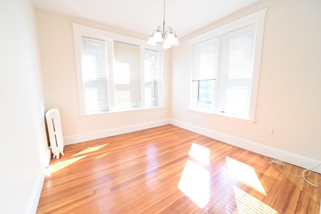 52 Cummings Rd, Brighton