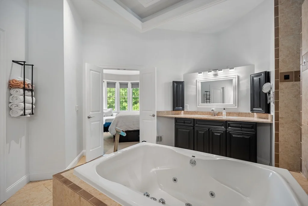 31 Cedar St, North Reading