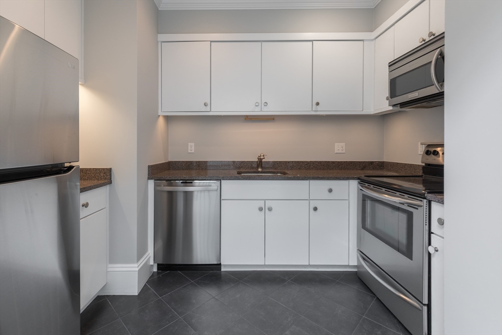 39 Marlborough, Back Bay