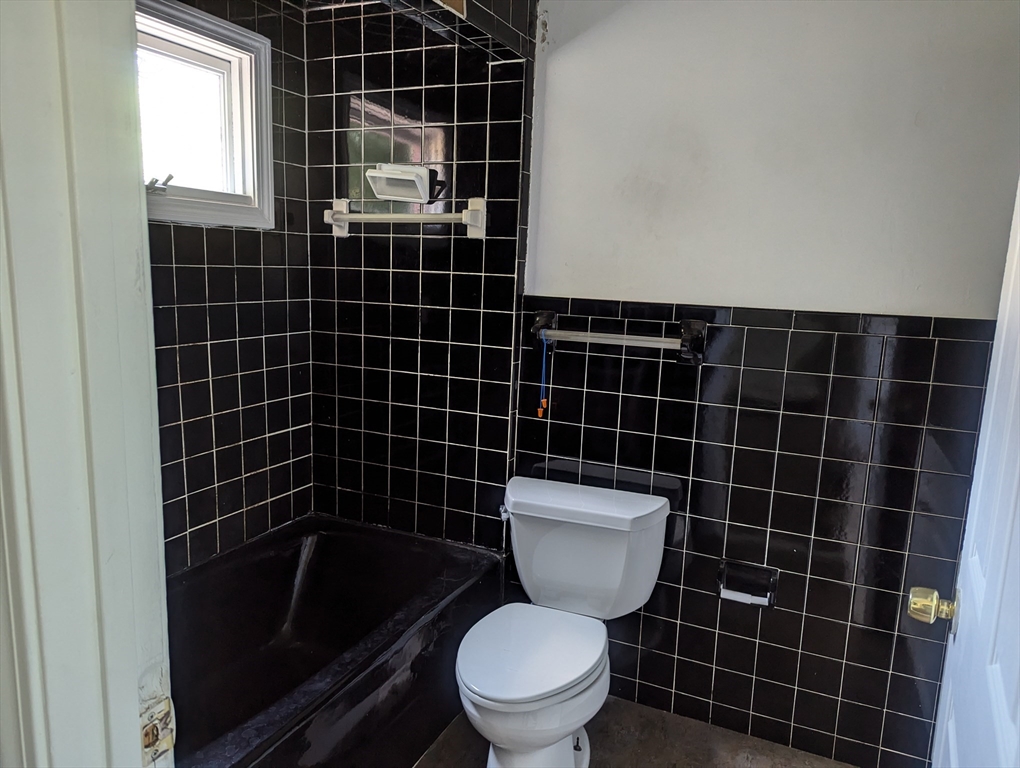 581 Proctor Ave, Revere