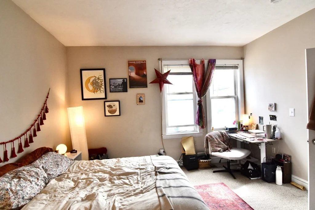 5 Sea View Ter, Dorchester