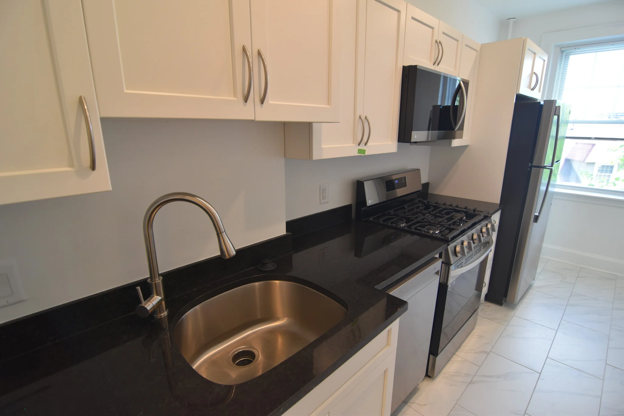 100 Kilsyth Rd, Brighton