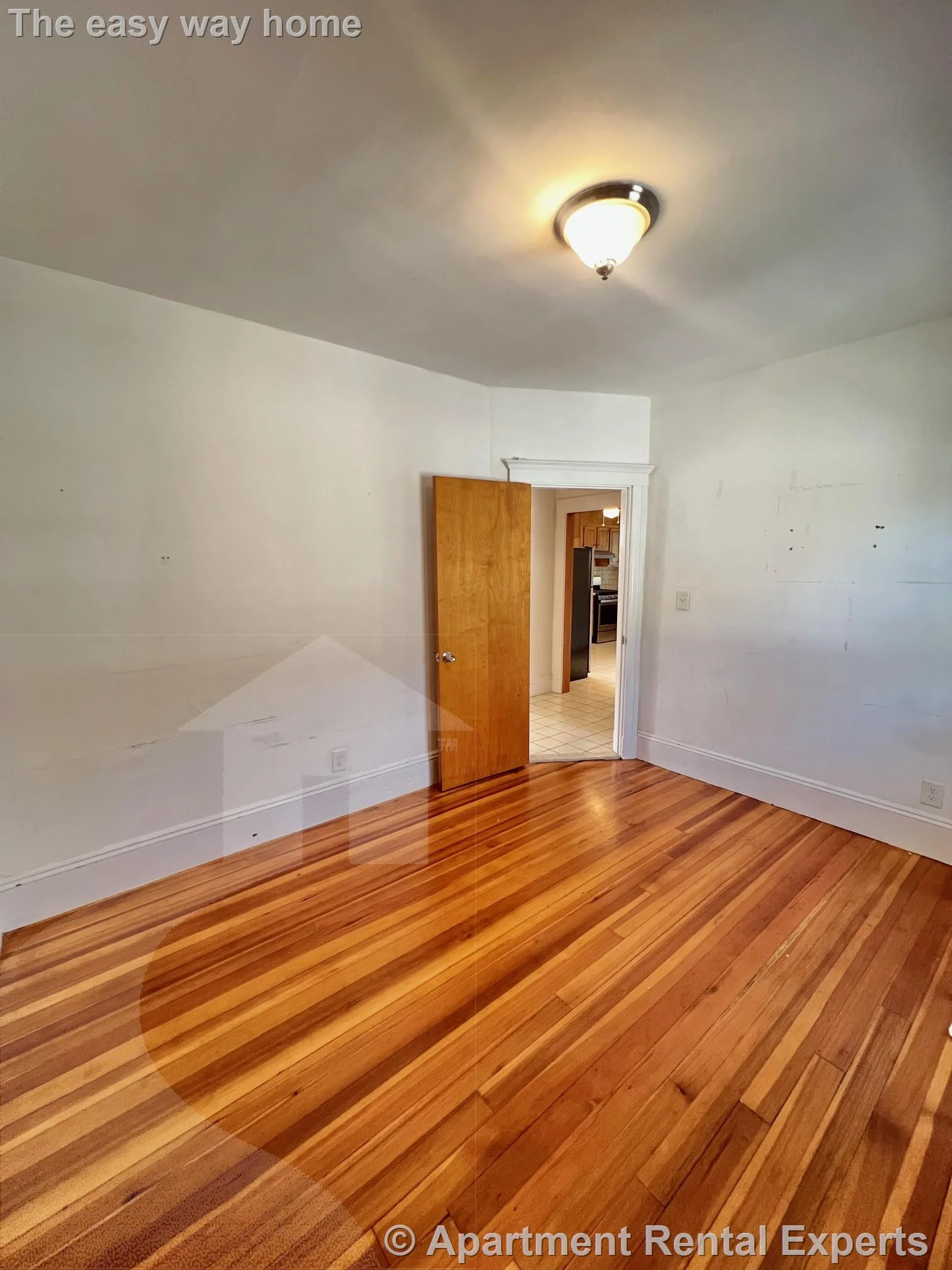 18 Alexander Ave, Medford Square